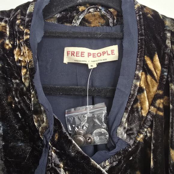 Free People Hazel Velvet Duster - XL - New without Tags - Picture 4 of 8
